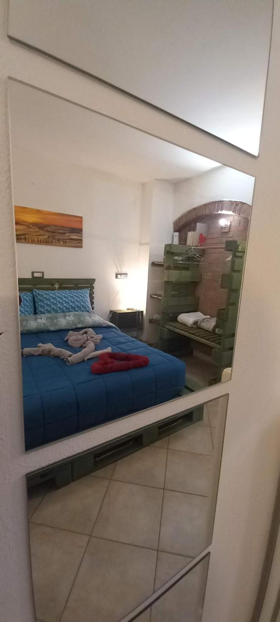 Casa Appartamento Vacanze La Fermata Delle Rondini Castello di Annone Exteriör bild